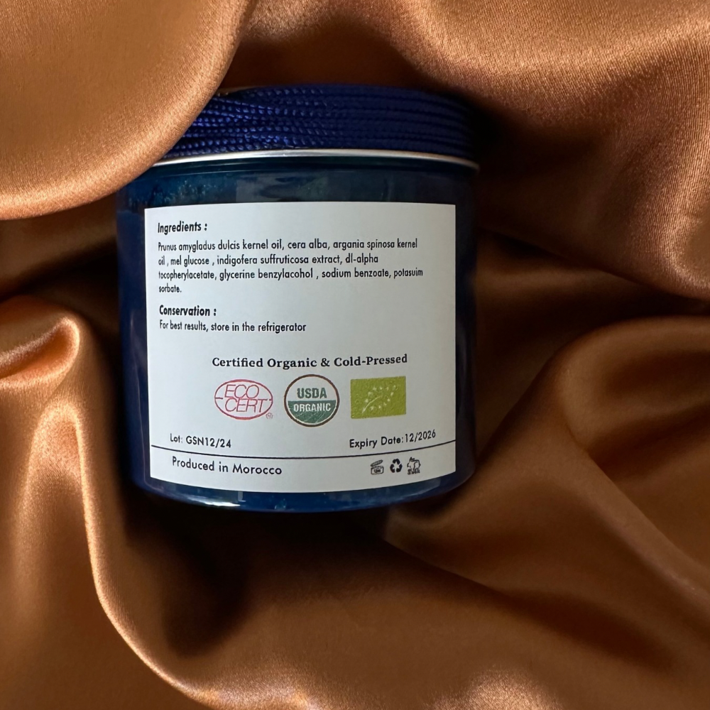 BRIGHTENING NILA SCRUB